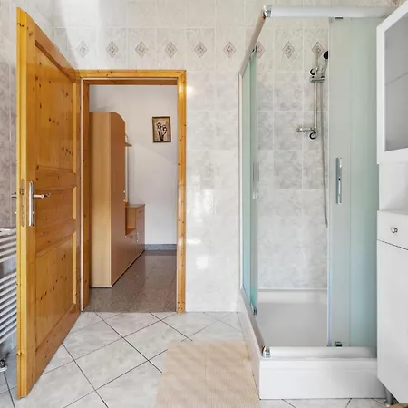 Apartment 2 Bedroom Awesome In *